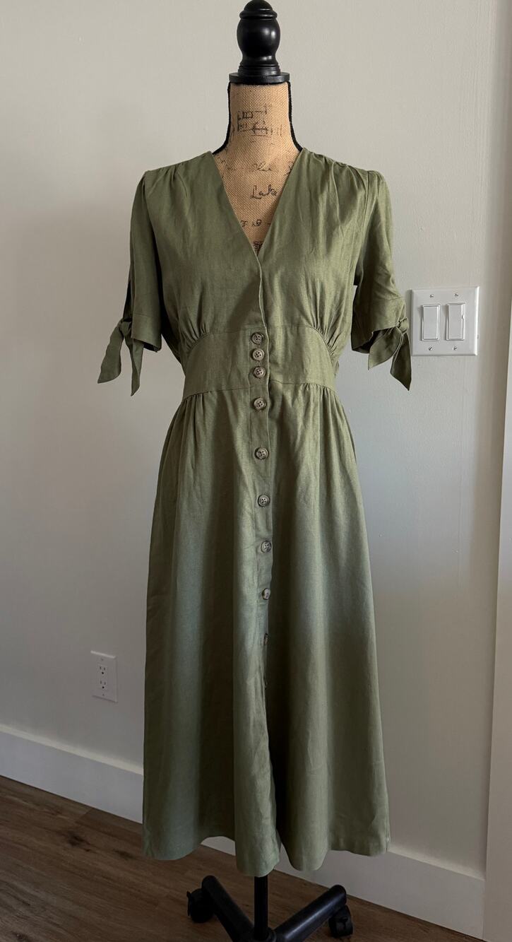 Buffalo by David Bitton Mariposa V Neck Button Front Dress Oil Green Size M NWT